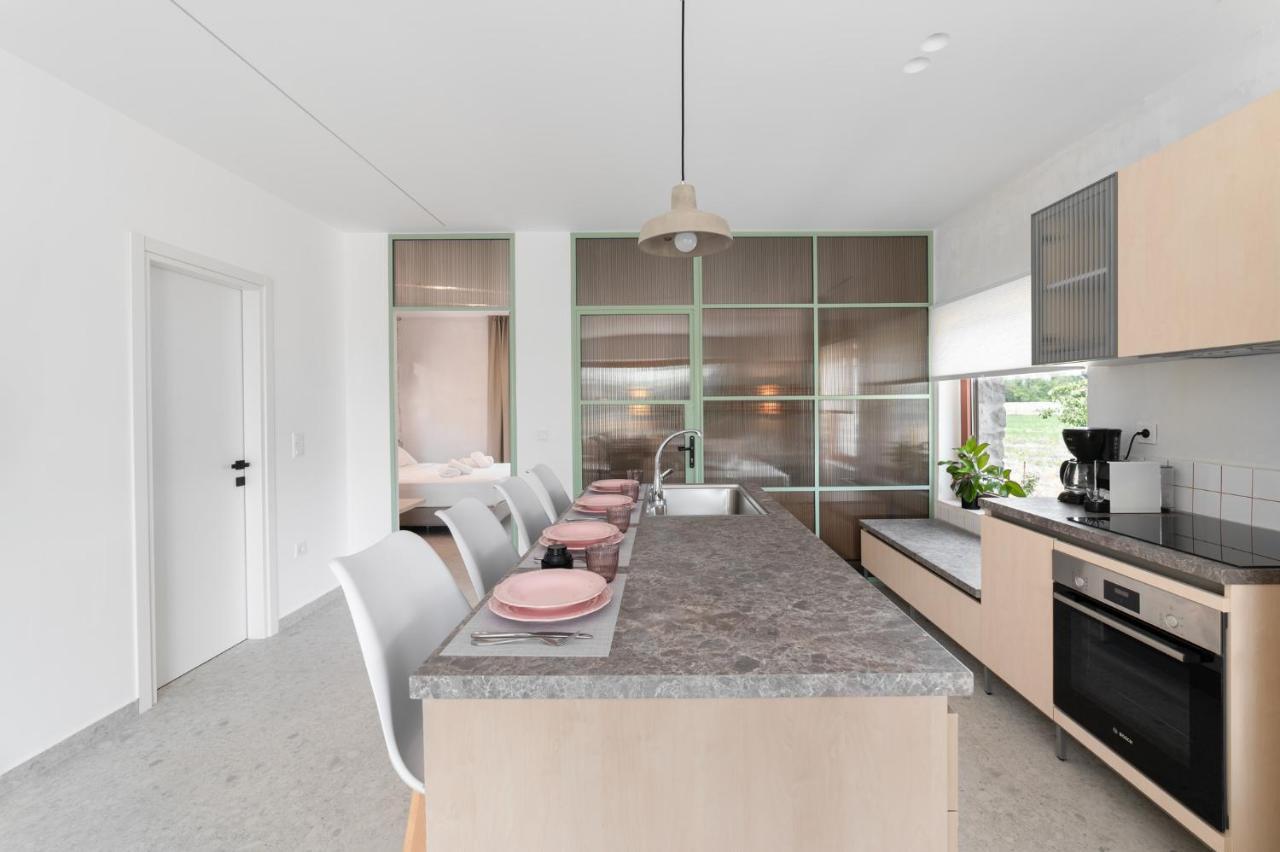 Kampus Luxury Villas ตริกาลา ภายนอก รูปภาพ
