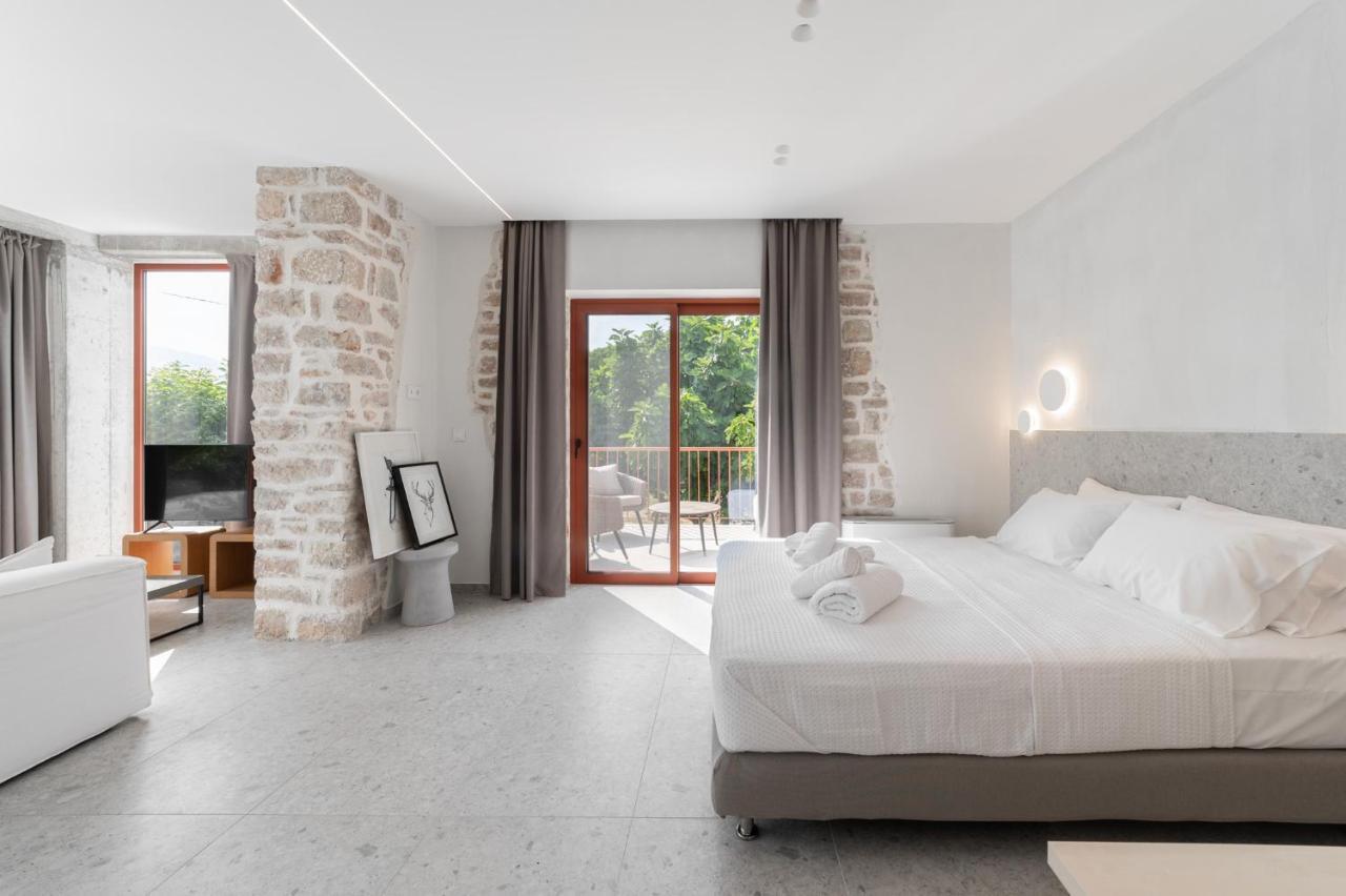 Kampus Luxury Villas ตริกาลา ภายนอก รูปภาพ